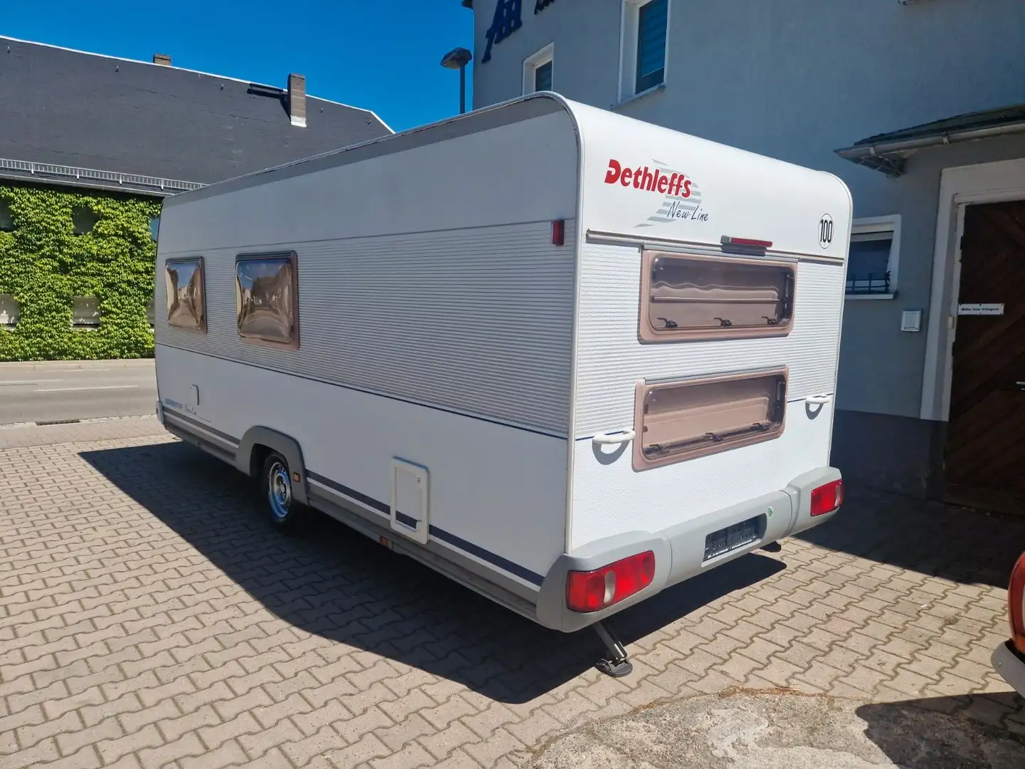 Dethleffs New Line Etagenbett, Vorzelt/Sonnensegel,Klima Beige - 2