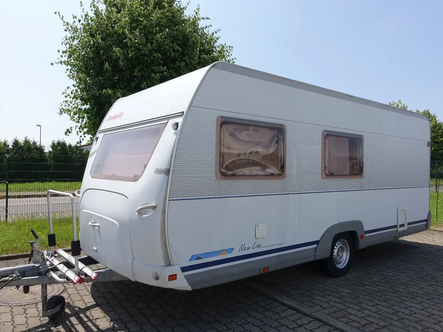 Dethleffs New Line Etagenbett Tüv/Gas neu Beige - 1