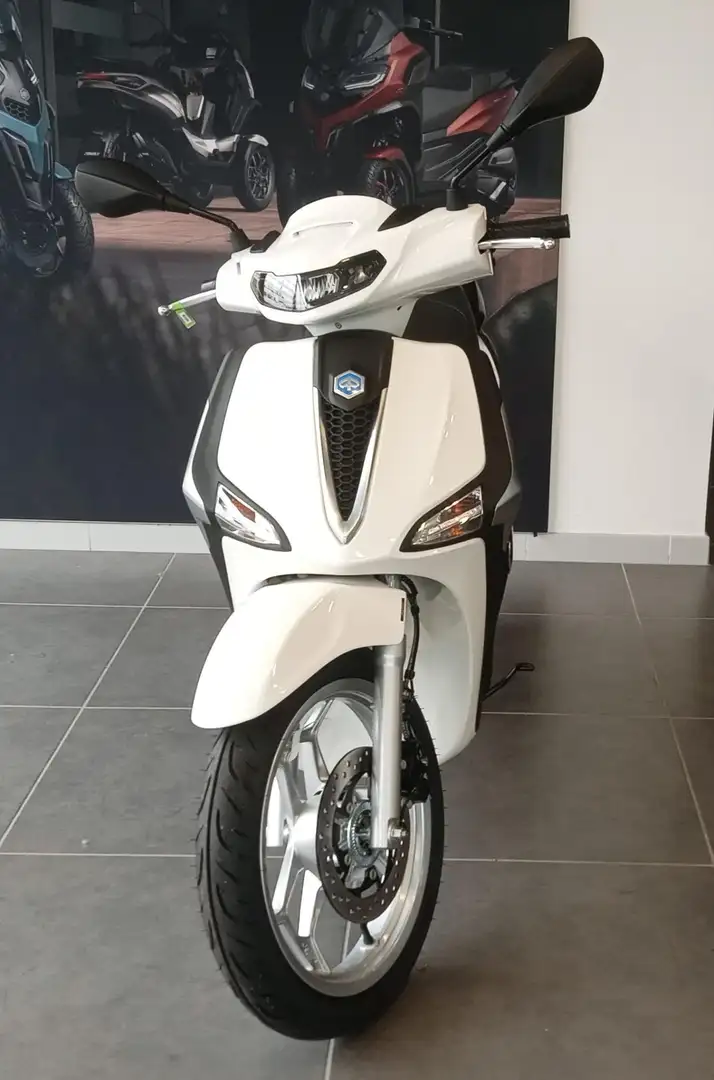 Piaggio Liberty 125 Alb - 2