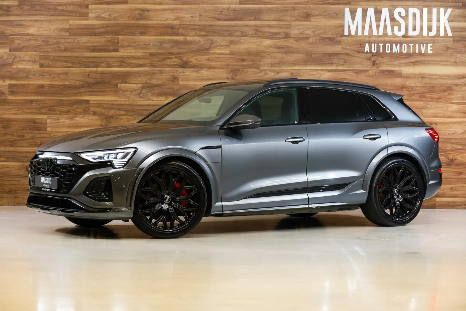 Audi SQ8 S Quattro SQ8 115 kWh|Pano|B&O|ACC|HUD|360|23-Inch Grijs - 1
