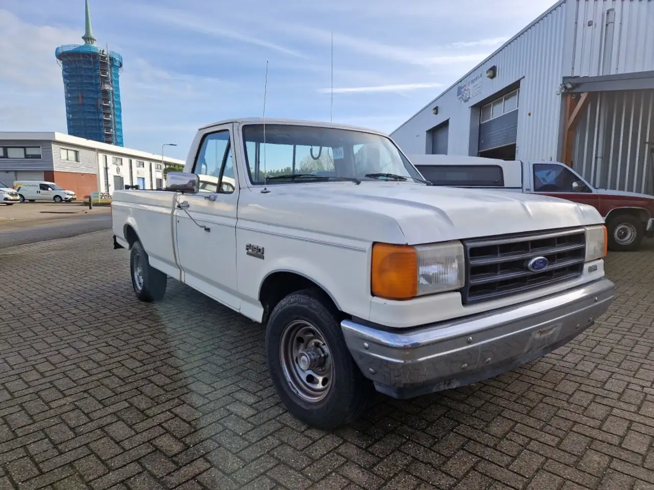 Ford oldtimers 1947-1993 trucks and cars, foto 4