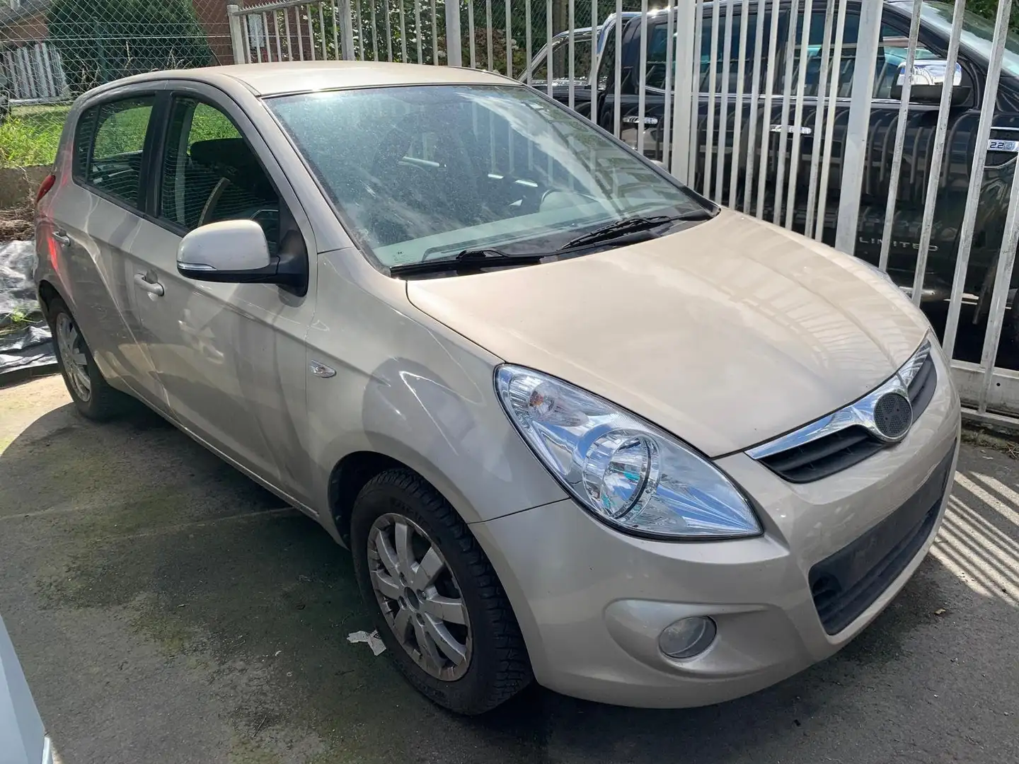 Hyundai i20 **problem motor - 1