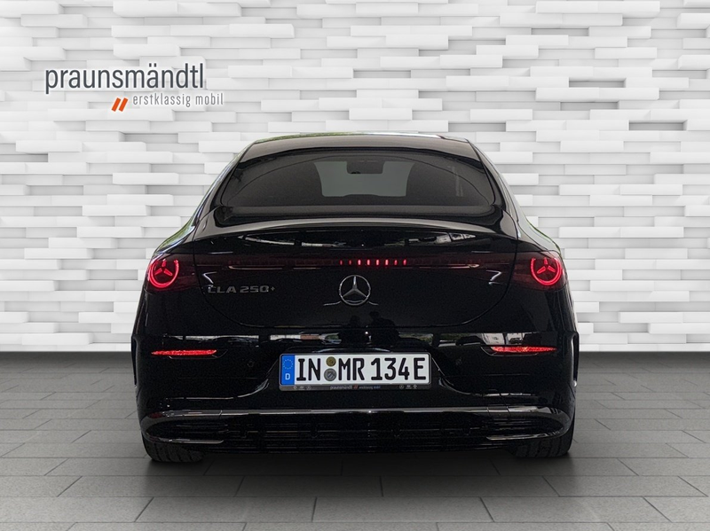 Mercedes-Benz CLA 250 + EQ AMG DRIVE+PARKING Pano/Tot/Dist/Ambi — photo 12