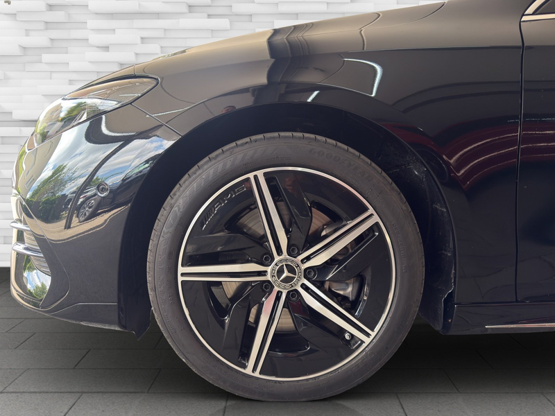 Mercedes-Benz CLA 250 + EQ AMG DRIVE+PARKING Pano/Tot/Dist/Ambi — photo 14