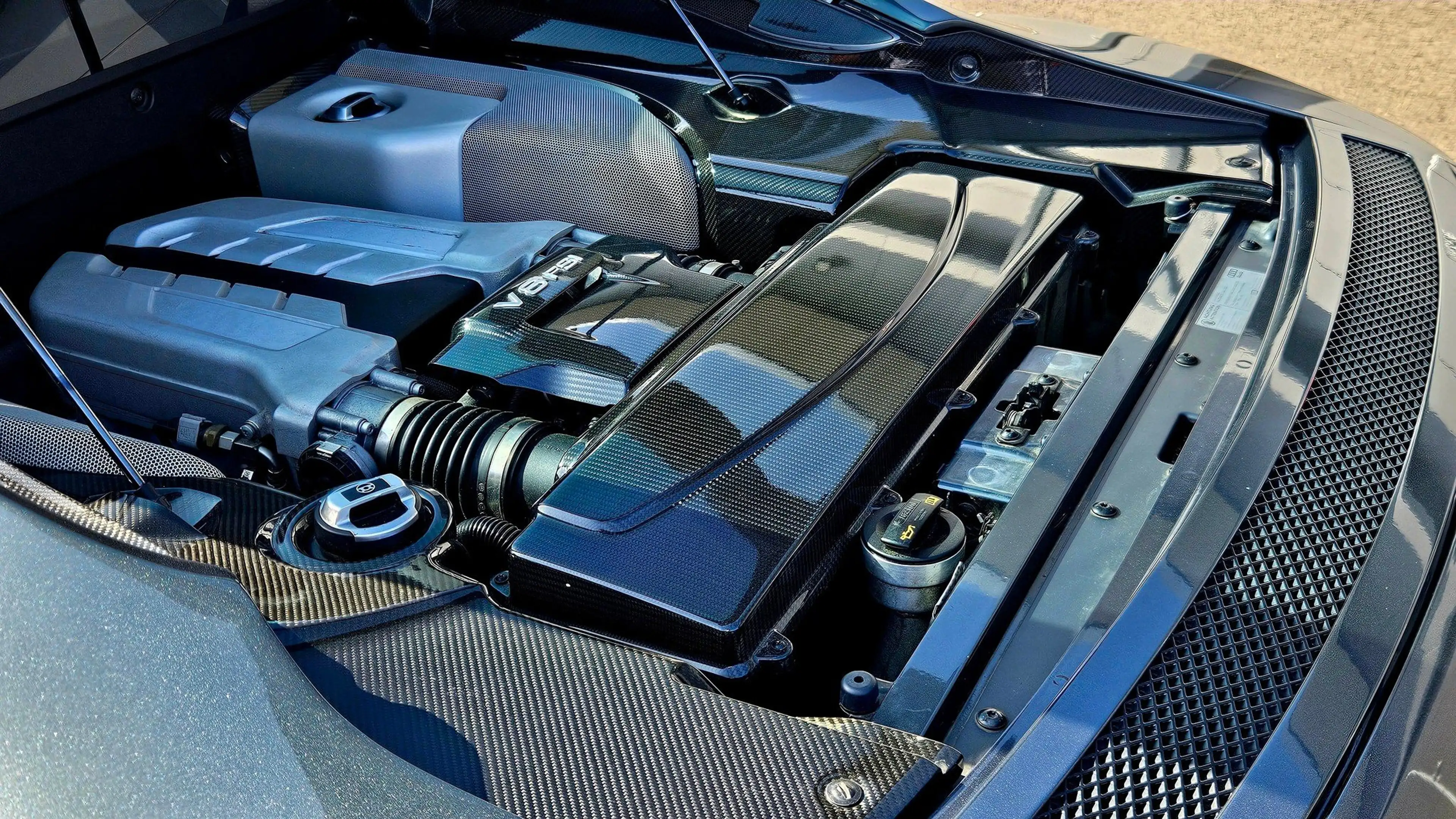Audi R8 R8 " HANDSCHALTER " PRIOR WIDE BODY UMBAU — photo 6