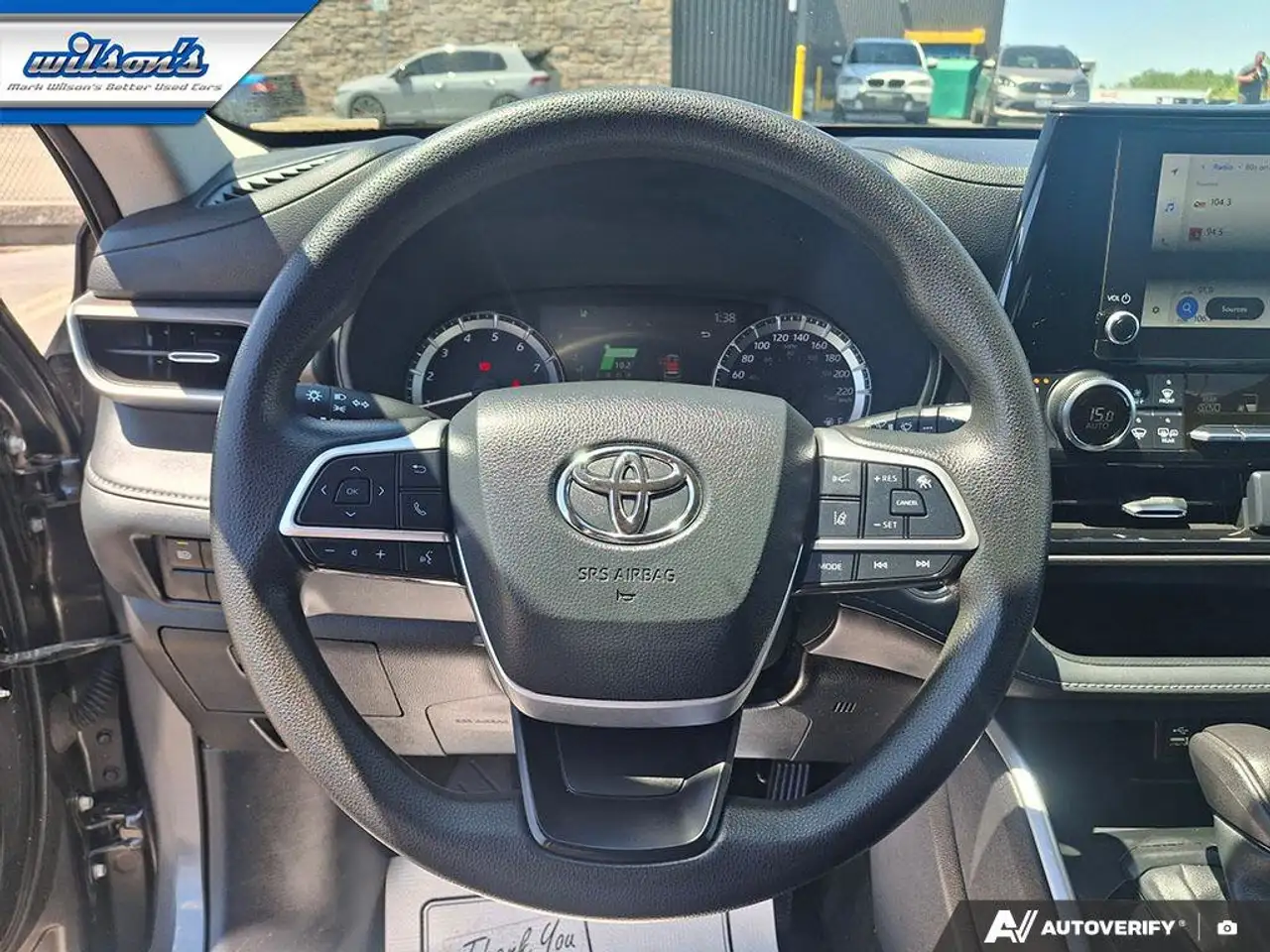 Toyota Highlander снимка Toyota Highlander