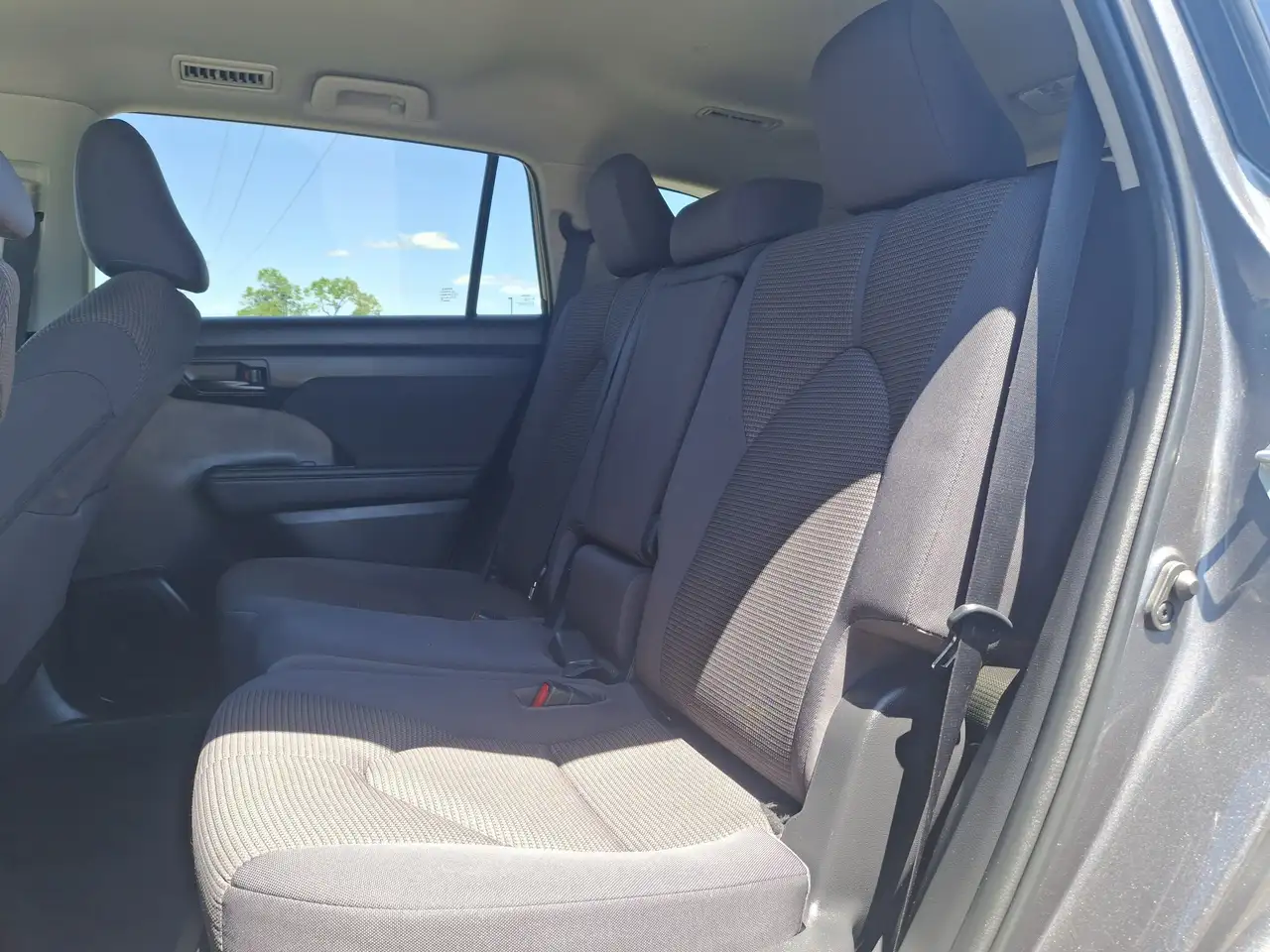 Toyota Highlander снимка Toyota Highlander
