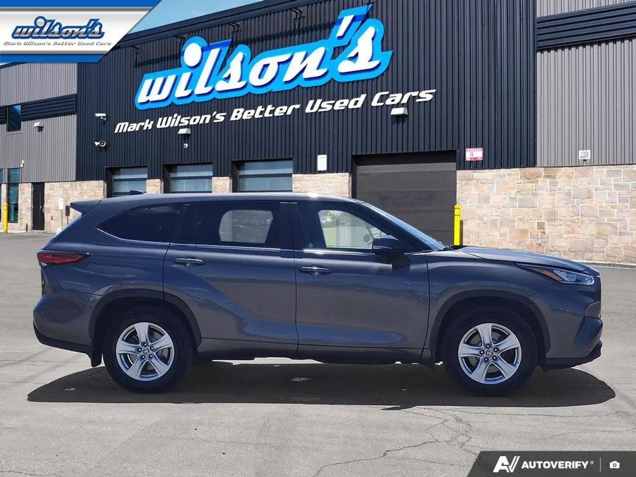Toyota Highlander снимка Toyota Highlander