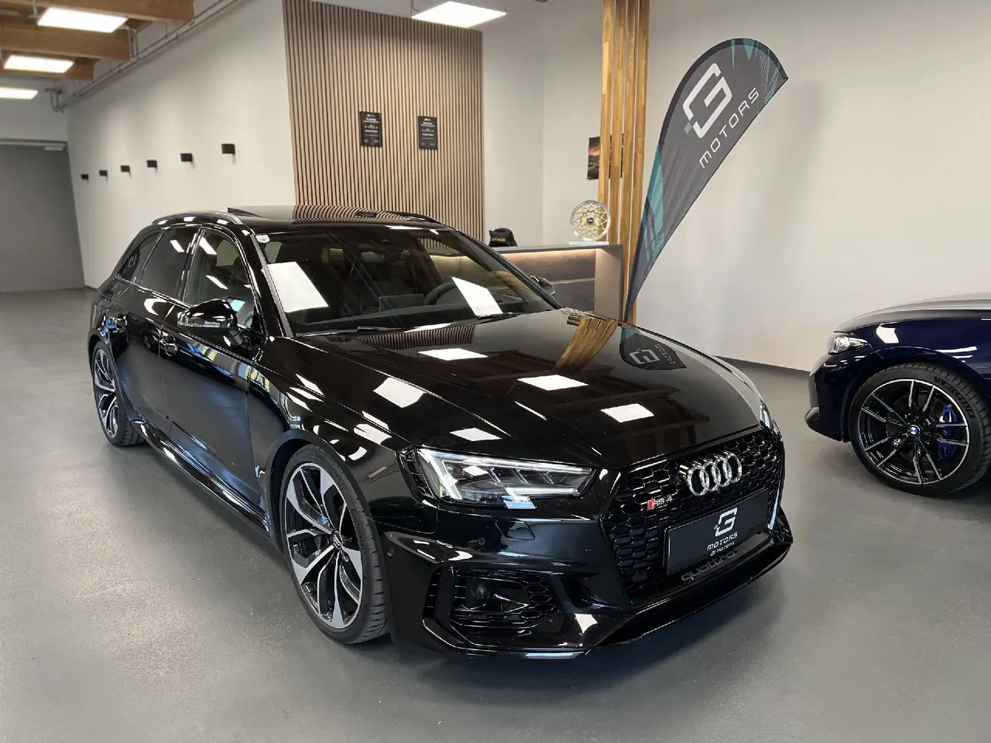 Audi RS4 RS 4 2.9 TFSI ALL BLACK KERAMIK 360 PANO MATRIX B Schwarz - 2