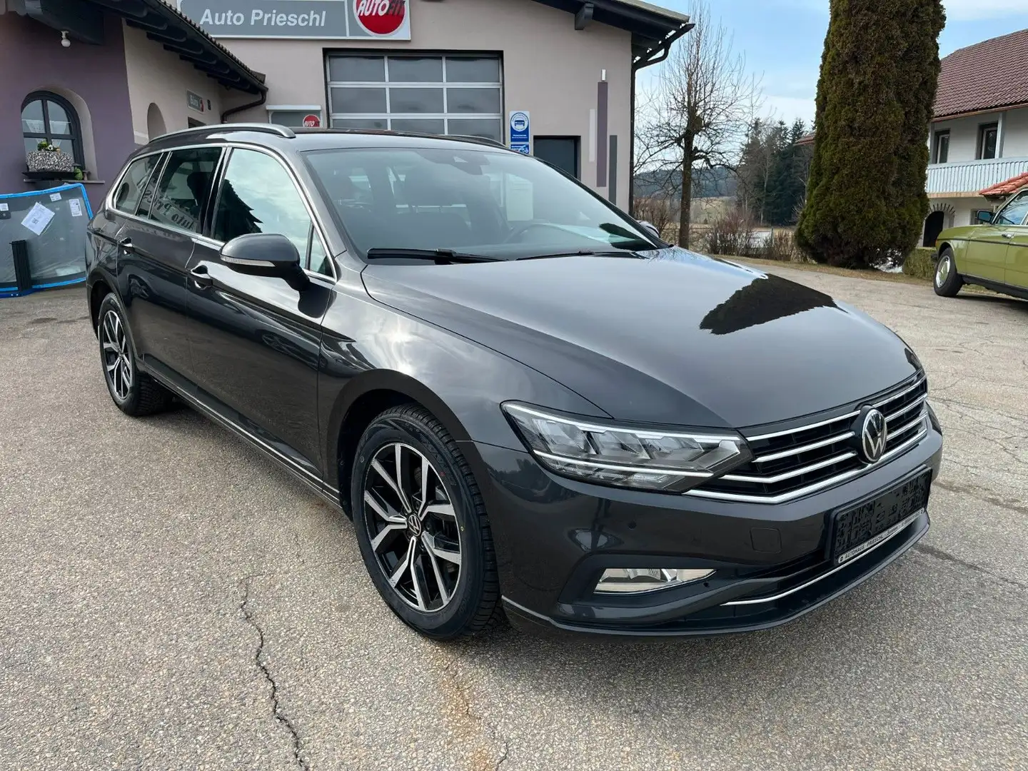 Volkswagen Passat Variant 2.0 TDI DSG Business*ACC*LED*Kam Grau - 1