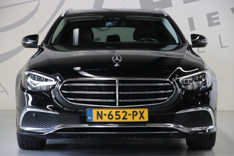Mercedes-Benz E 200 Estate Luxury/ Avantgarde/ Apple carplay/ — photo 2