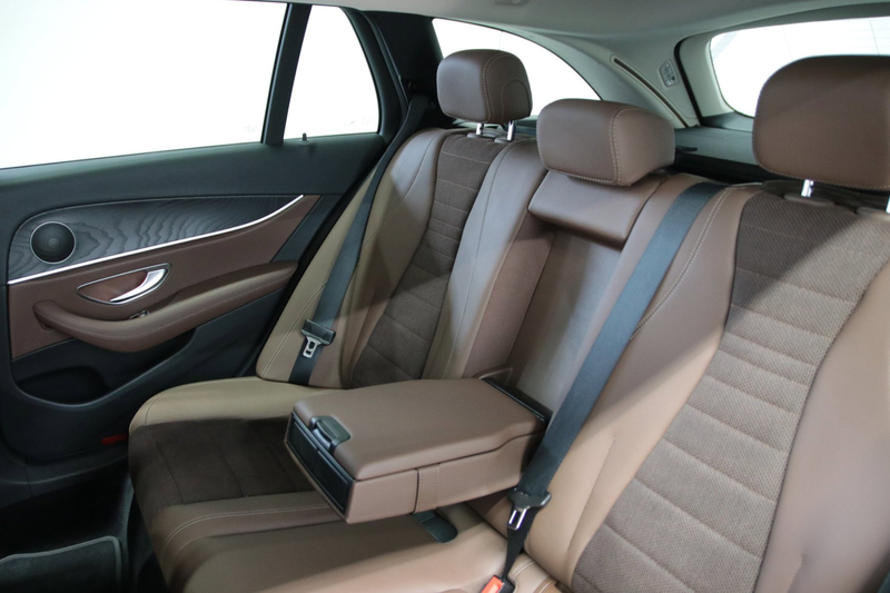 Mercedes-Benz E 200 Estate Luxury/ Avantgarde/ Apple carplay/ — photo 10