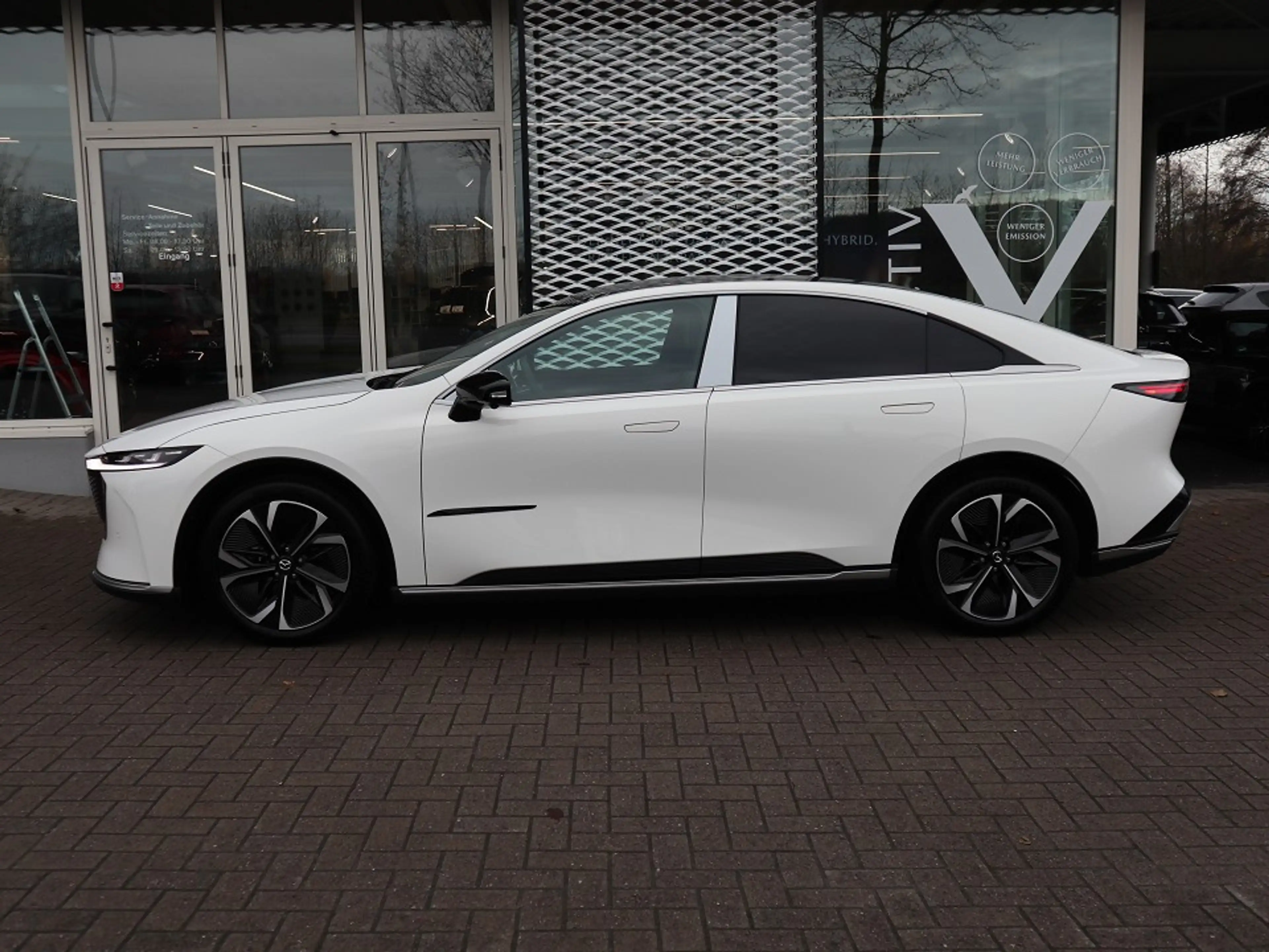 Mazda 6e 2027 EV-258 Takumi PANO 360° LED Sony-Sound — photo 2