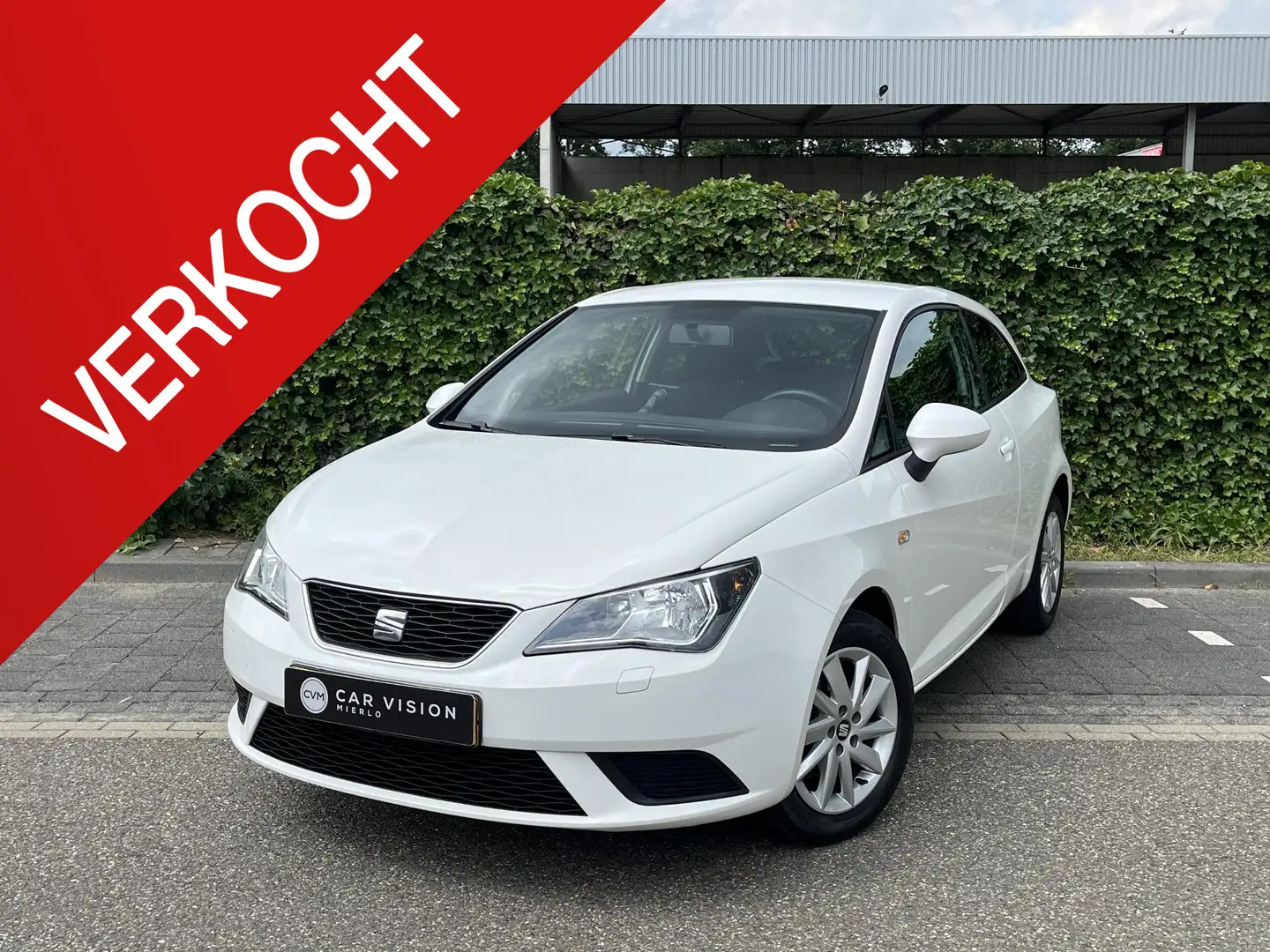 SEAT Ibiza 1.4 Style * Navi * Airco * Apk 06-2026 Blanc - 1