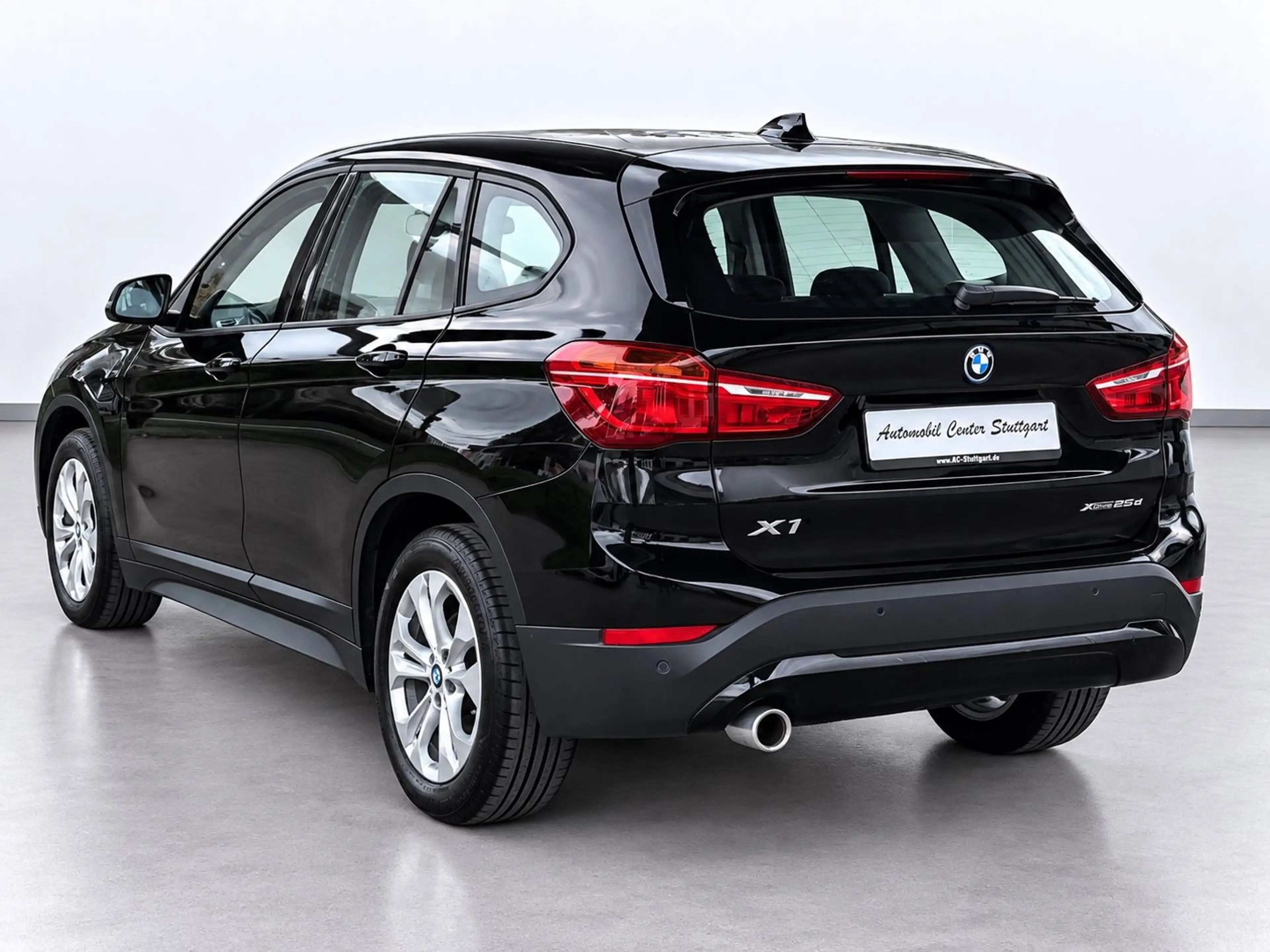 BMW X1 xDrive 25 e Advantage NAVI+SITZHEIZUNG+PDC — photo 4