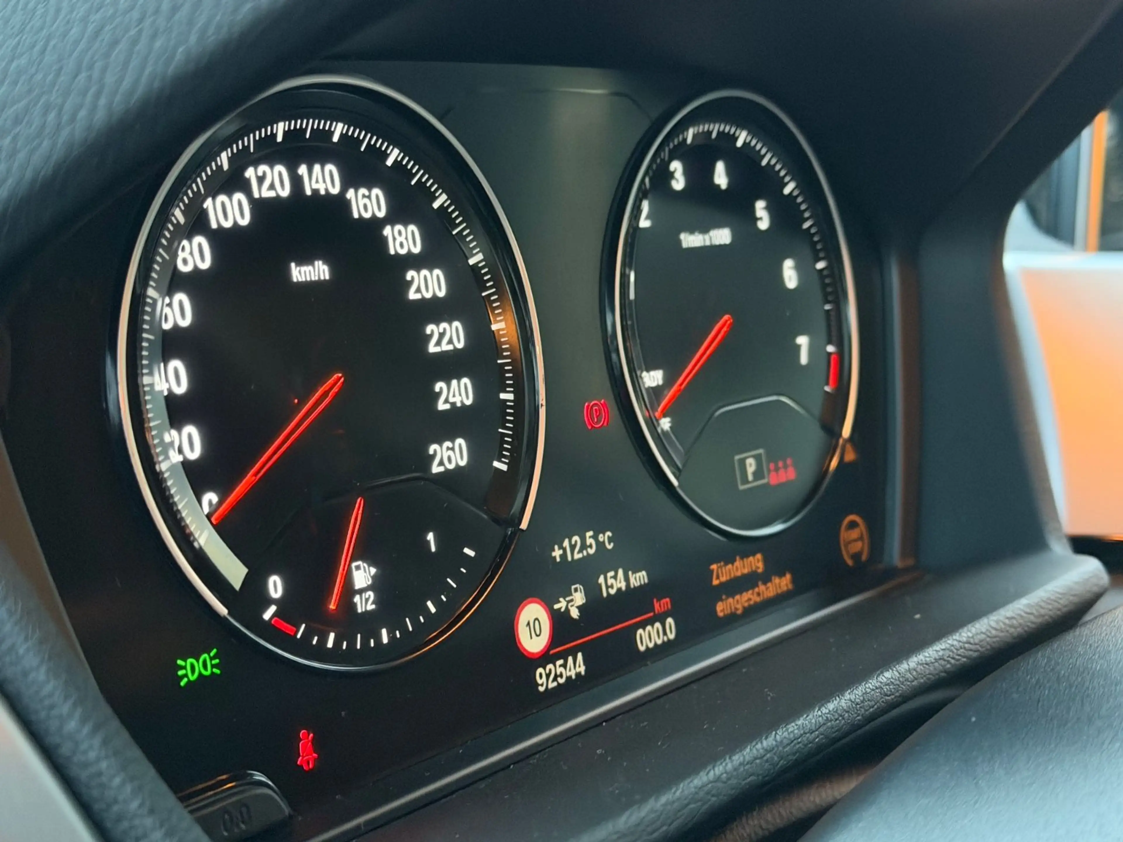 BMW X1 xDrive 25 e Advantage NAVI+SITZHEIZUNG+PDC — photo 16