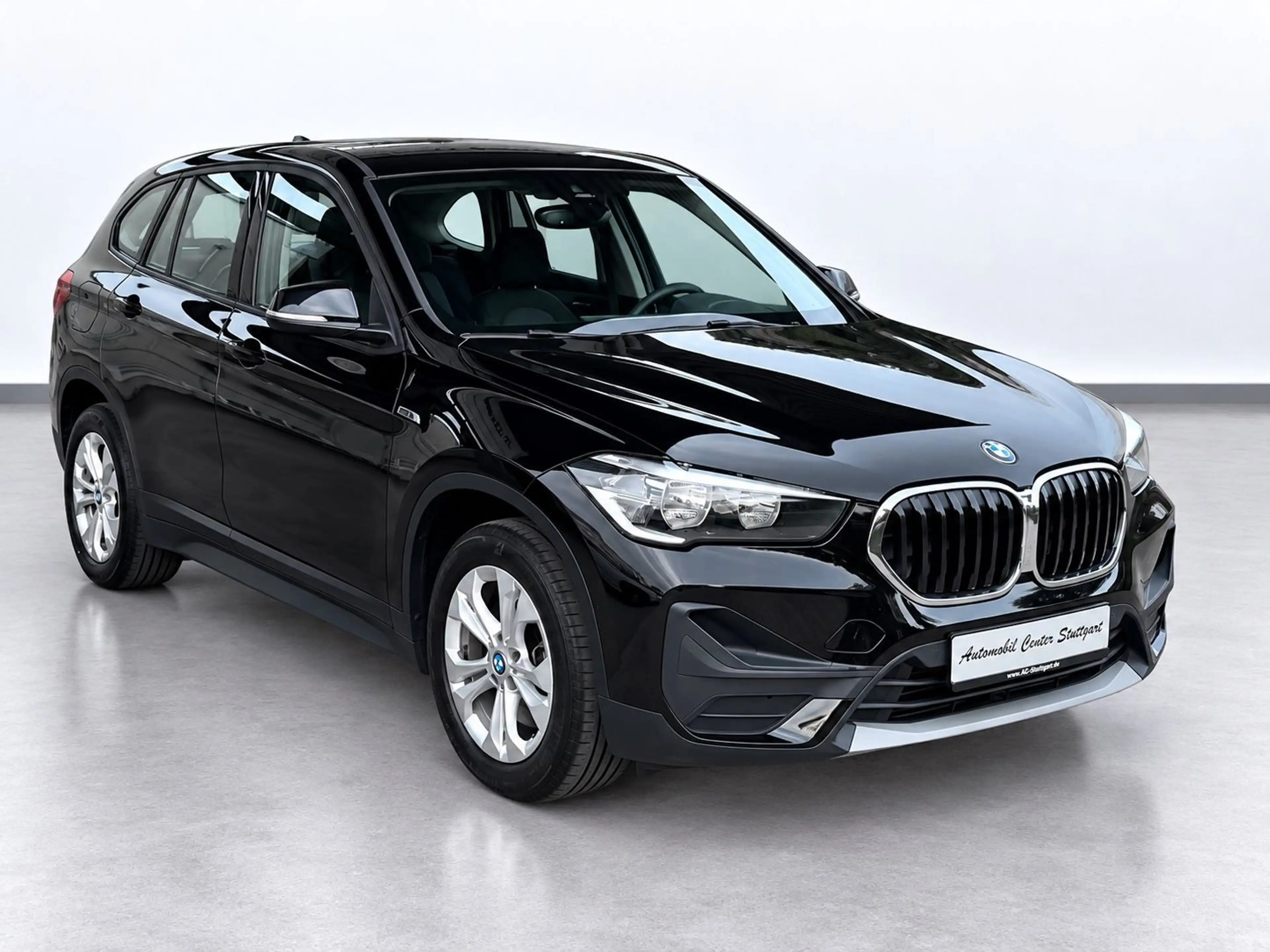 BMW X1 xDrive 25 e Advantage NAVI+SITZHEIZUNG+PDC — photo 3