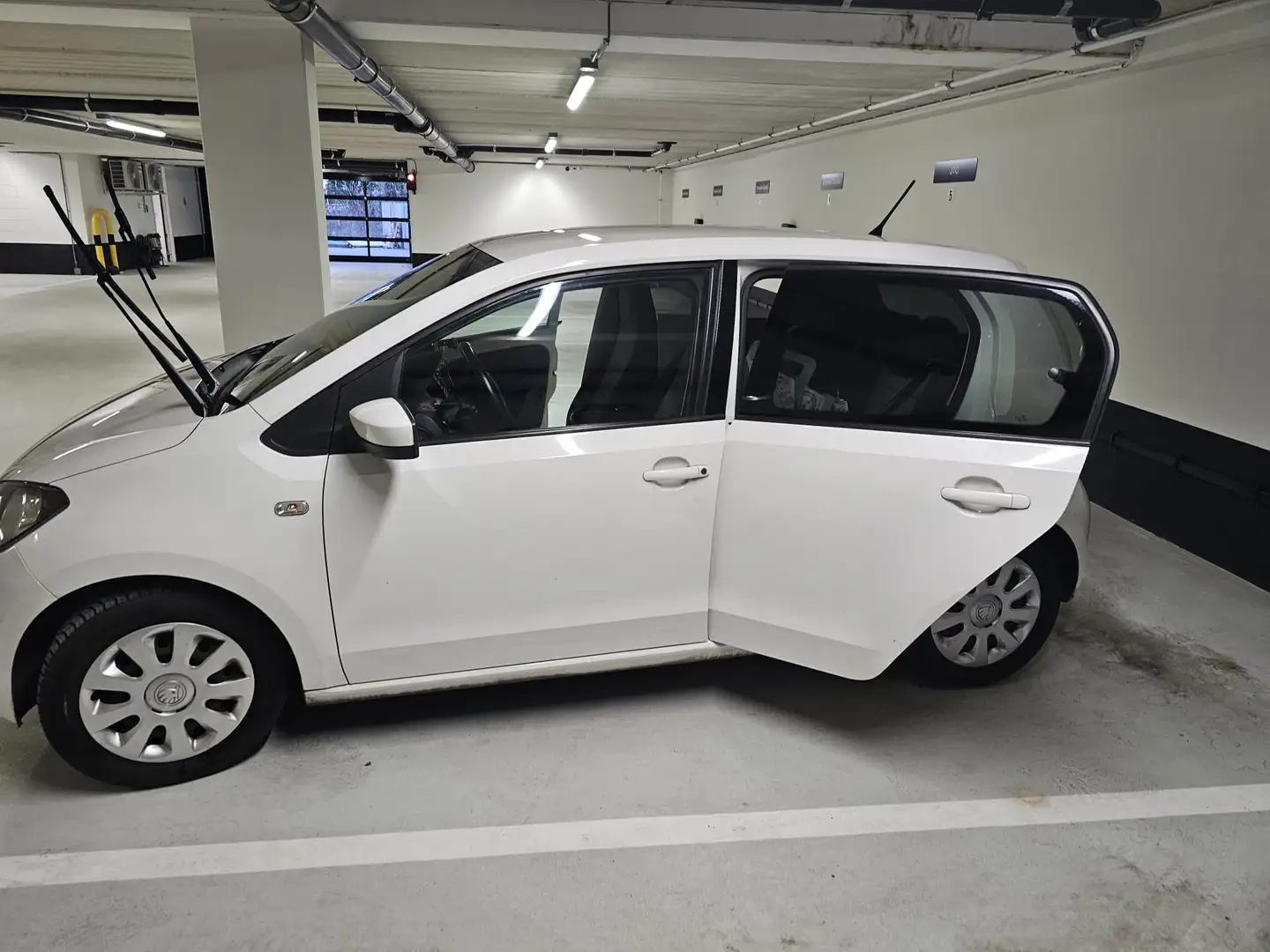 Skoda Citigo 1.0 MPI Green tec Elegance - 2