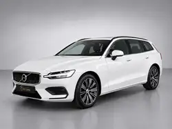 Volvo V60 B3*MOMENTUM PRO*R.KAM*LED*NAVI*KEYLESS*