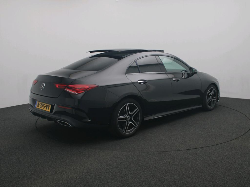 Mercedes-Benz CLA 180 Business Solution AMG / Panoramadak/ Night/ Memory — photo 5
