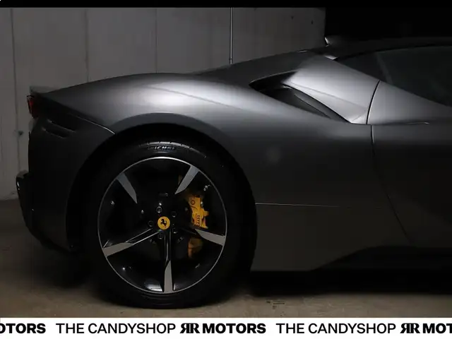 Ferrari SF90 Stradale *Carbon*Lift*Daytona Racing Sitze* Ansicht 17