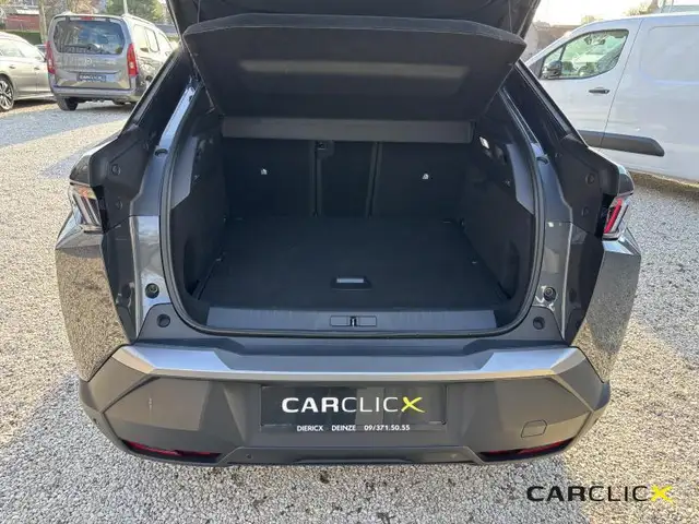 Peugeot 3008 view 11