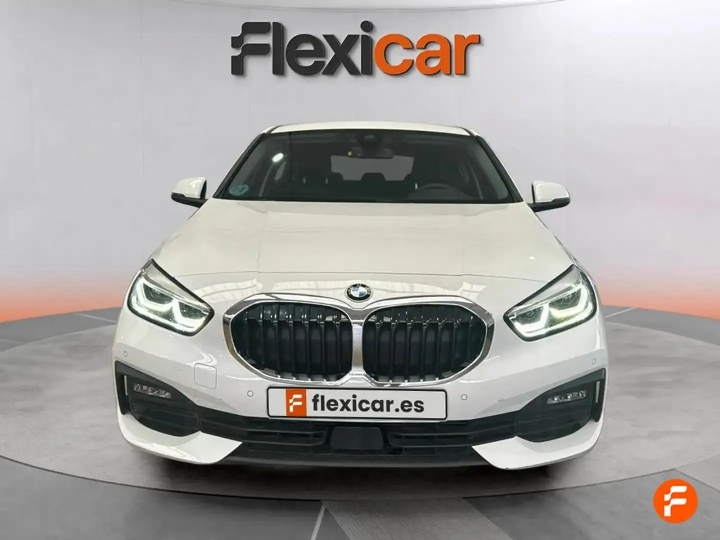 BMW 118 118i Amarillo - 2