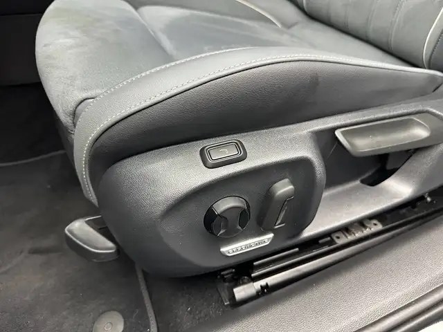 Volkswagen Passat view 15