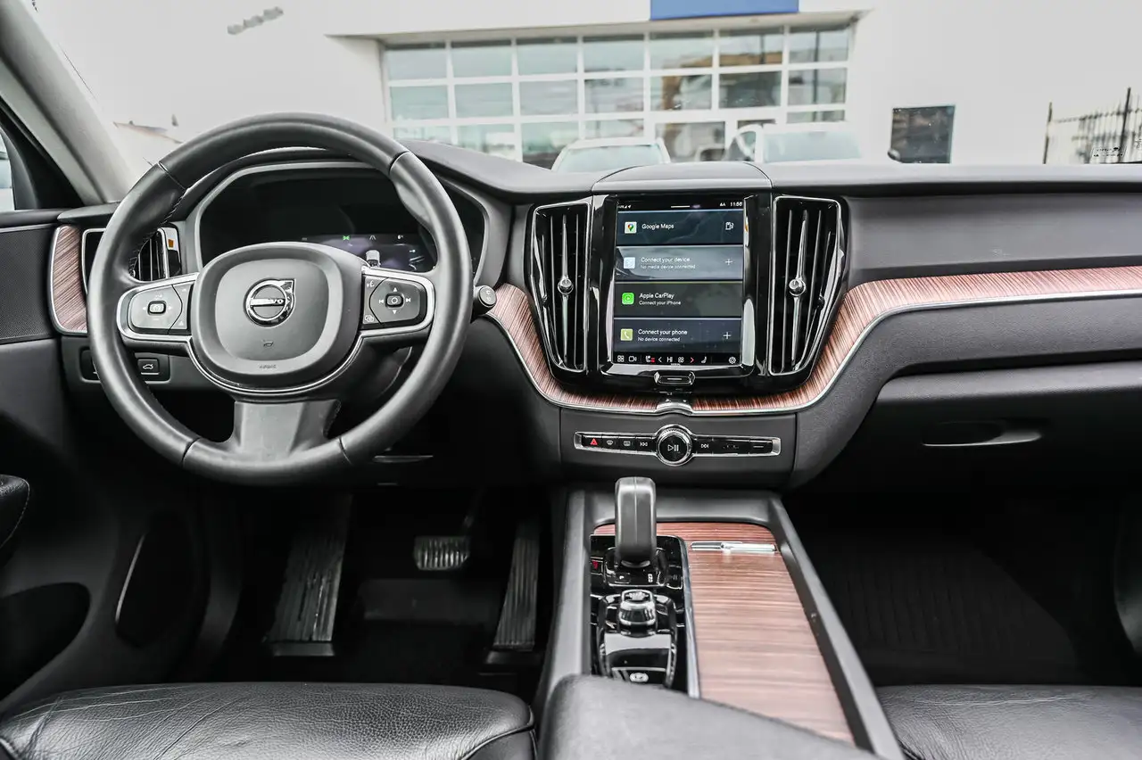 Volvo XC60 снимка Volvo XC60