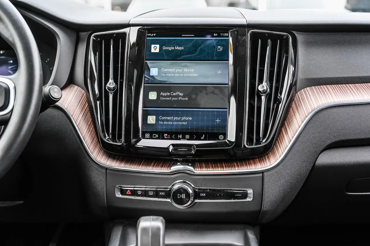 Volvo XC60 снимка Volvo XC60