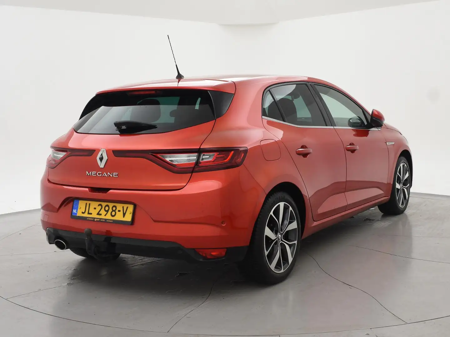 Renault Megane 1.2 TCe 130 PK BOSE 5-DRS + GROOT SCHERM | CAMERA Rot - 2