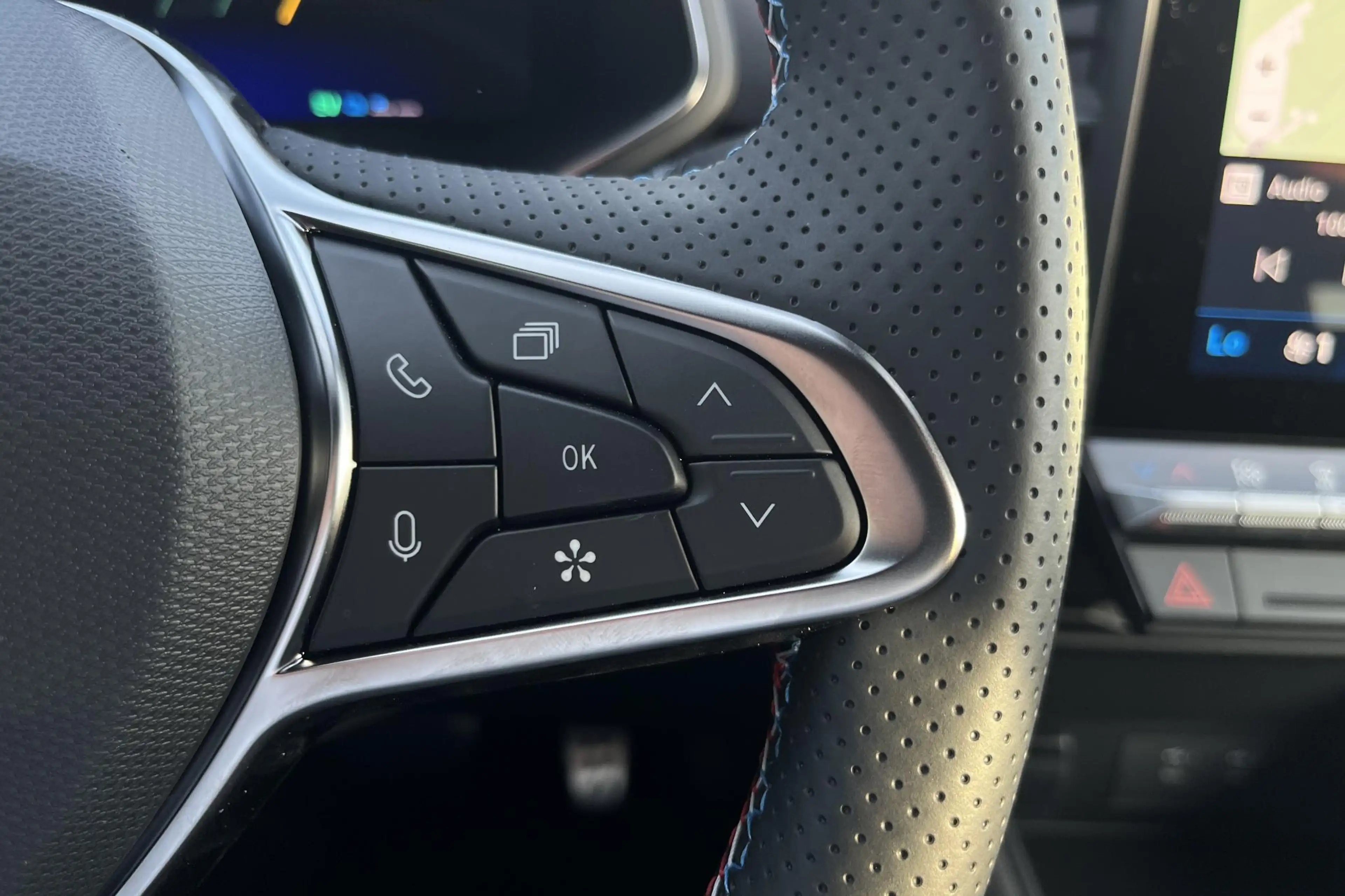 Renault Symbioz 1.8 E-Tech full hybrid 160 esprit Alpine — photo 13
