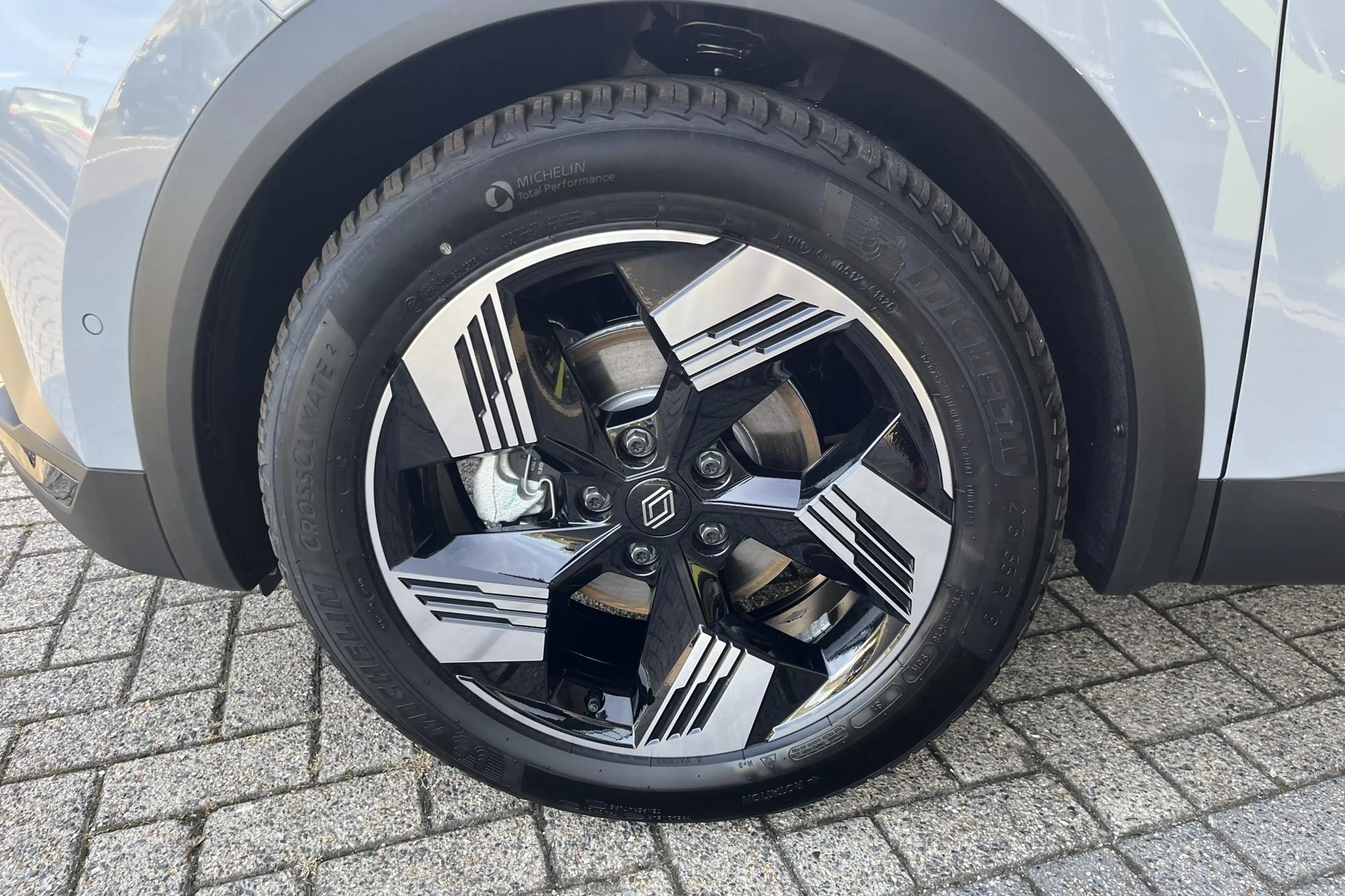 Renault Symbioz 1.8 E-Tech full hybrid 160 esprit Alpine — photo 5