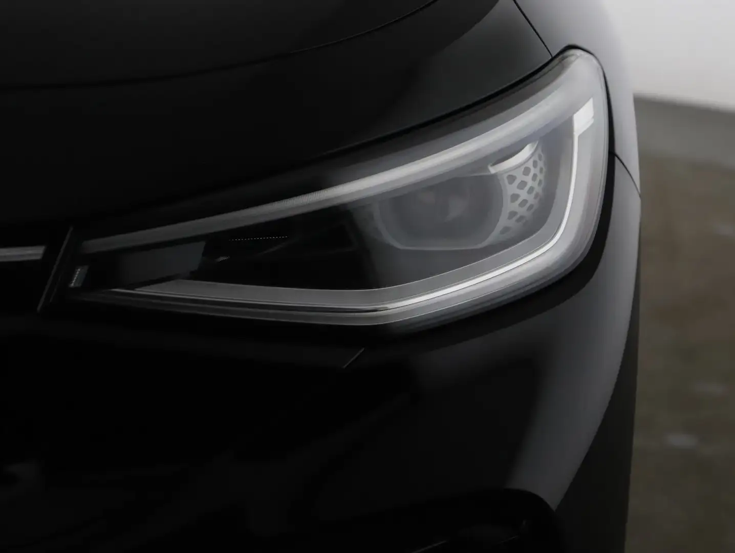 Volkswagen ID.4 GTX 4MOTION 220 kW Schwarz - 2