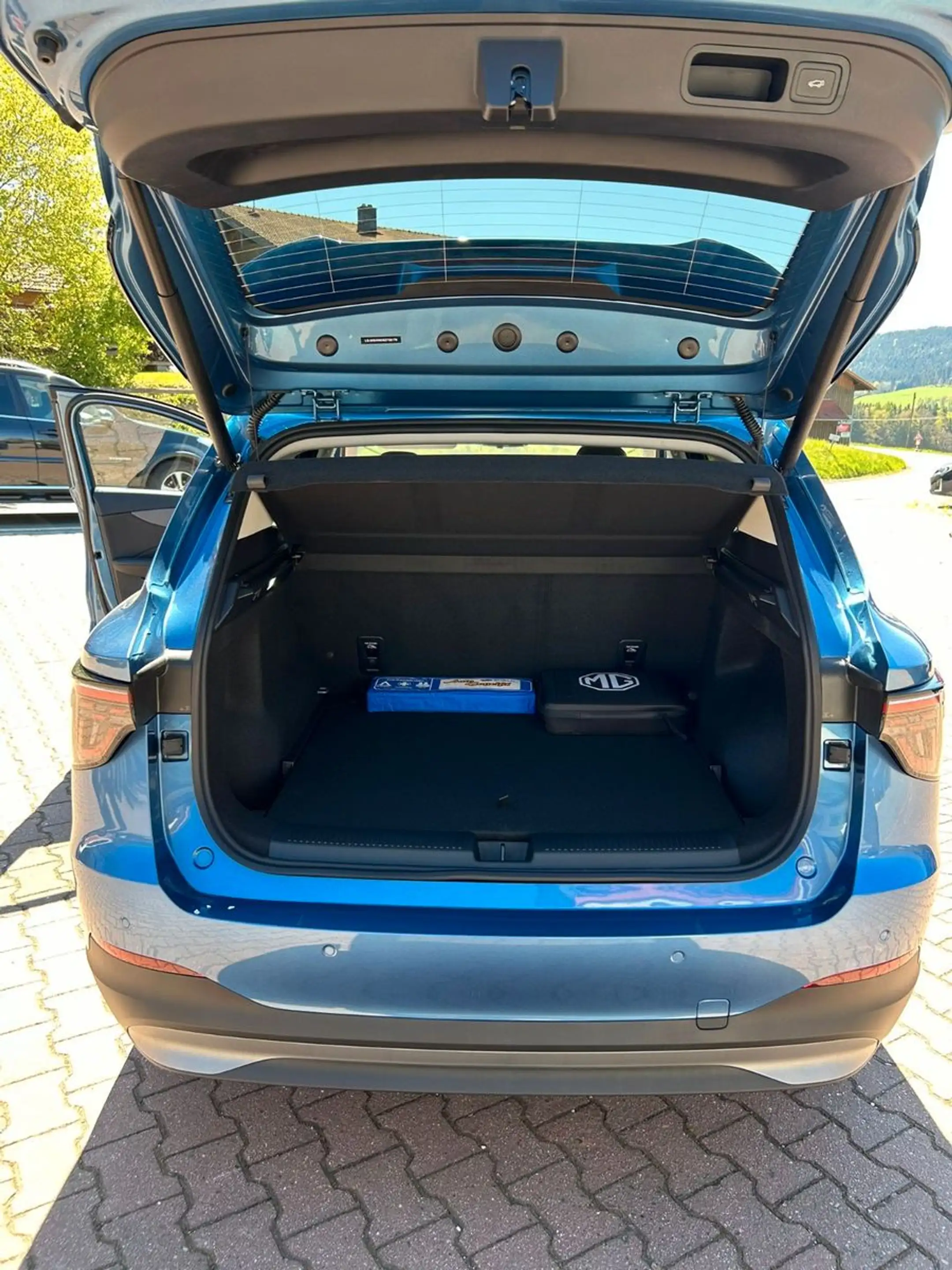 MG S5 64 kWh Luxury Long Range Vorführwagen — photo 15