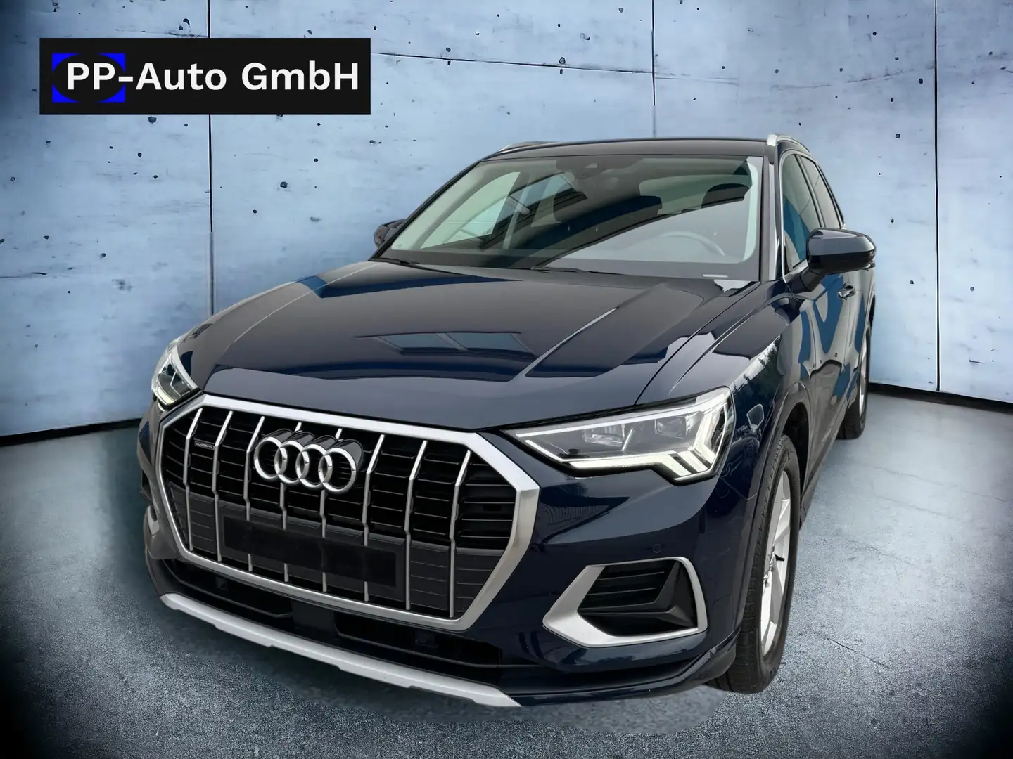 Audi Q3 40 TDI quattro advanced Blau - 1