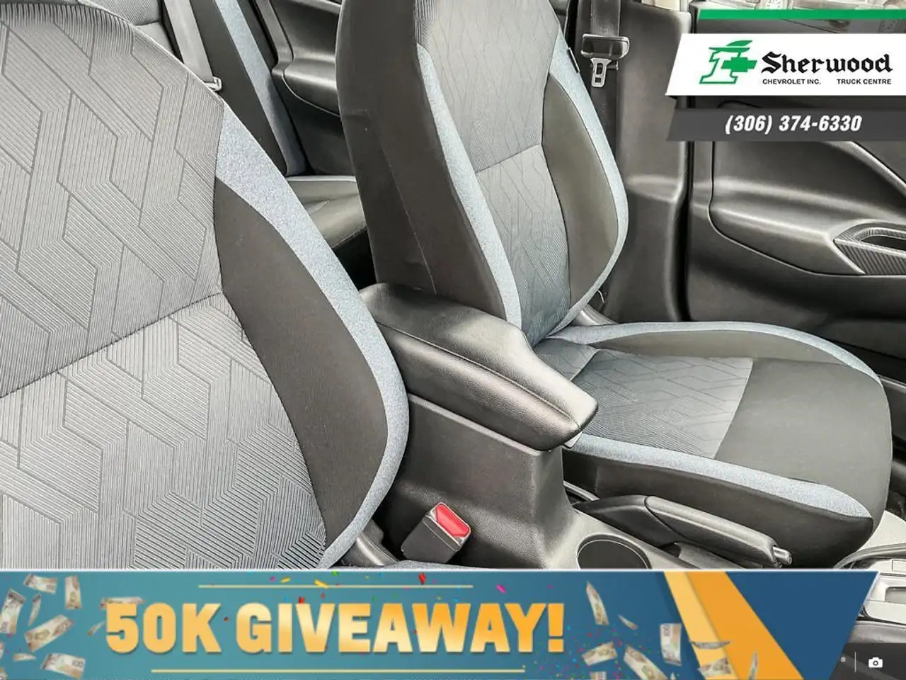 Nissan Versa снимка Nissan Versa