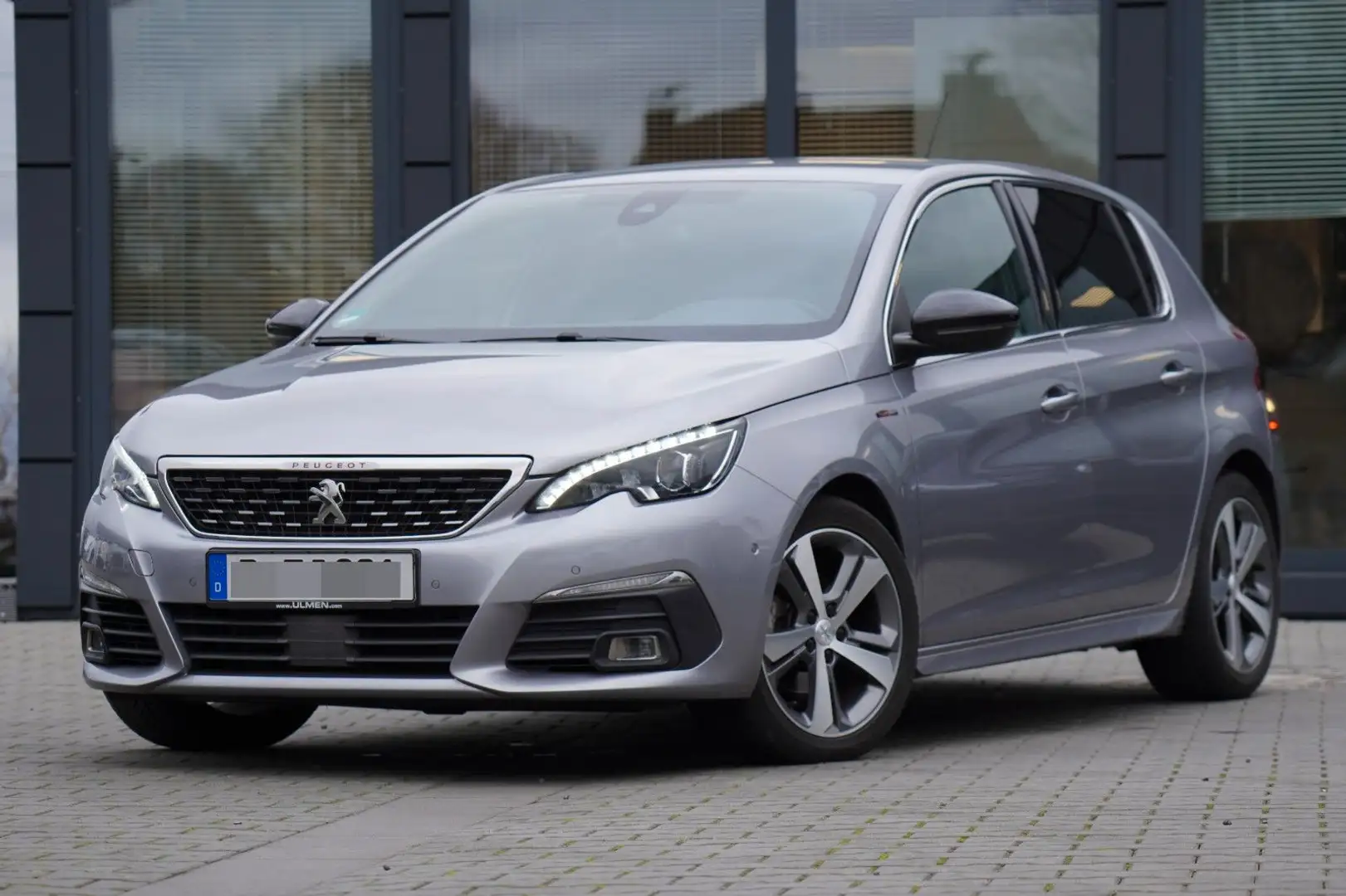 Peugeot 308 Allure GT-Line Facelift MIT 2 J. GARANTIE !! Grau - 1
