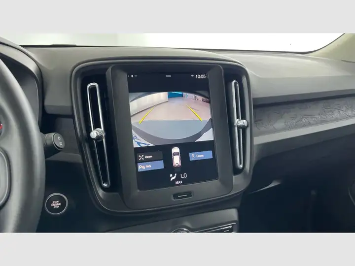 Volvo XC40 T2 Essential Manual 2022, foto 17