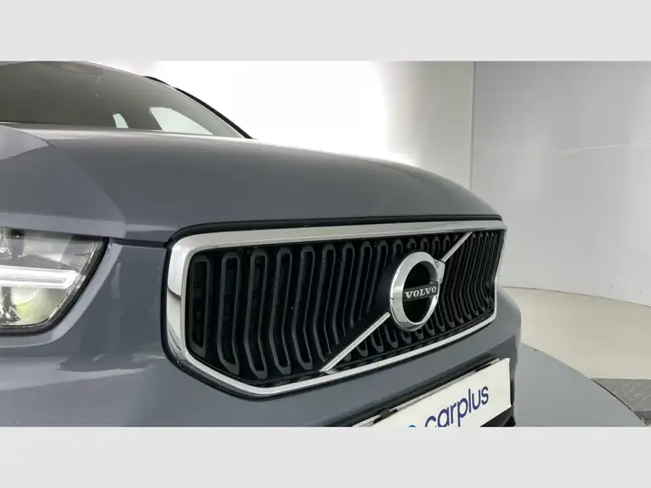 Volvo XC40 T2 Essential Manual 2022, foto 43