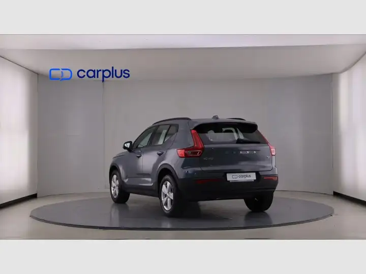 Volvo XC40 T2 Essential Manual 2022, foto 7