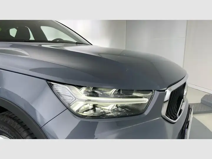 Volvo XC40 T2 Essential Manual 2022, foto 42