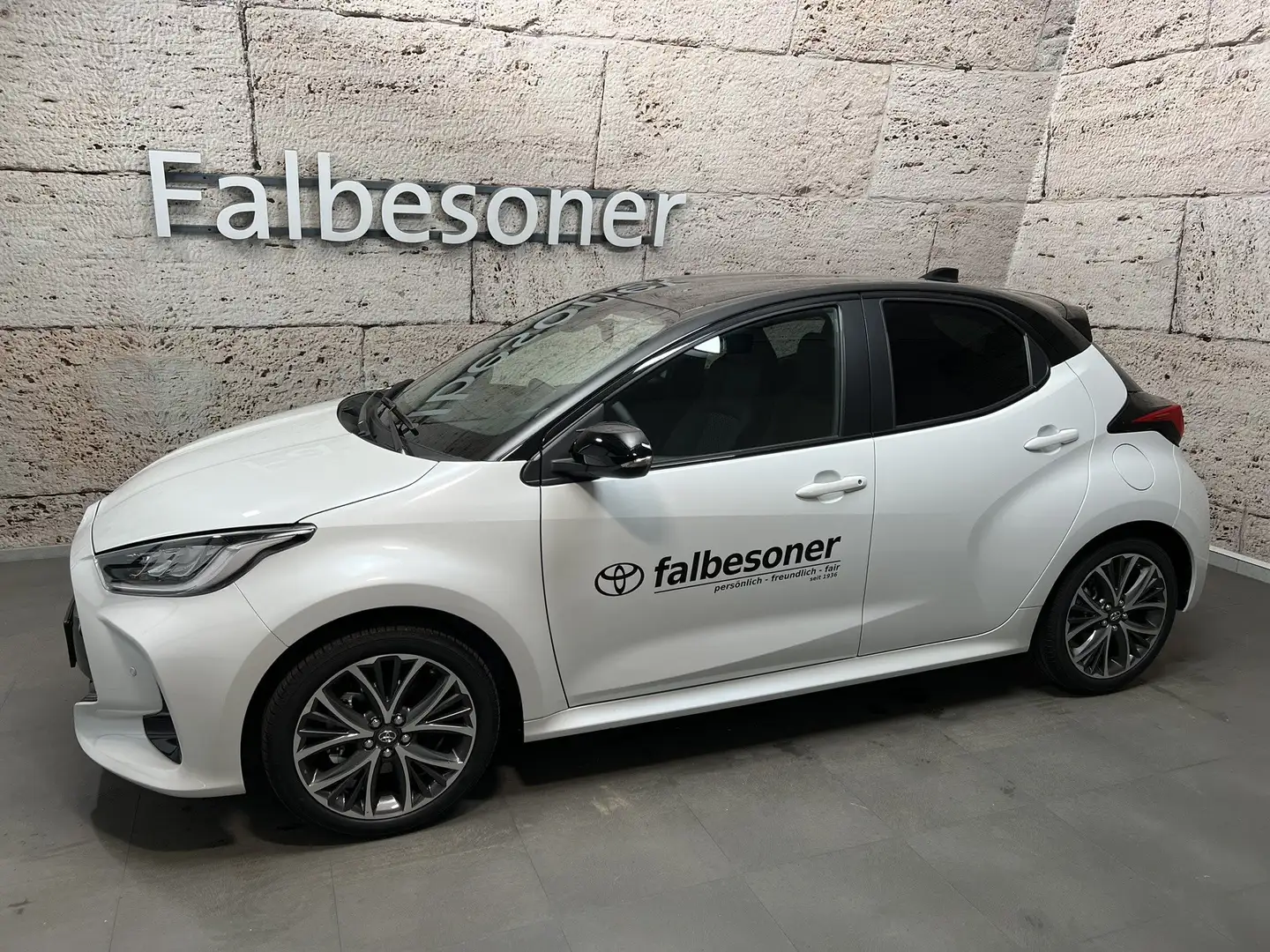 Toyota Yaris Hybrid Style + Safety Paket 130PS Bianco - 2