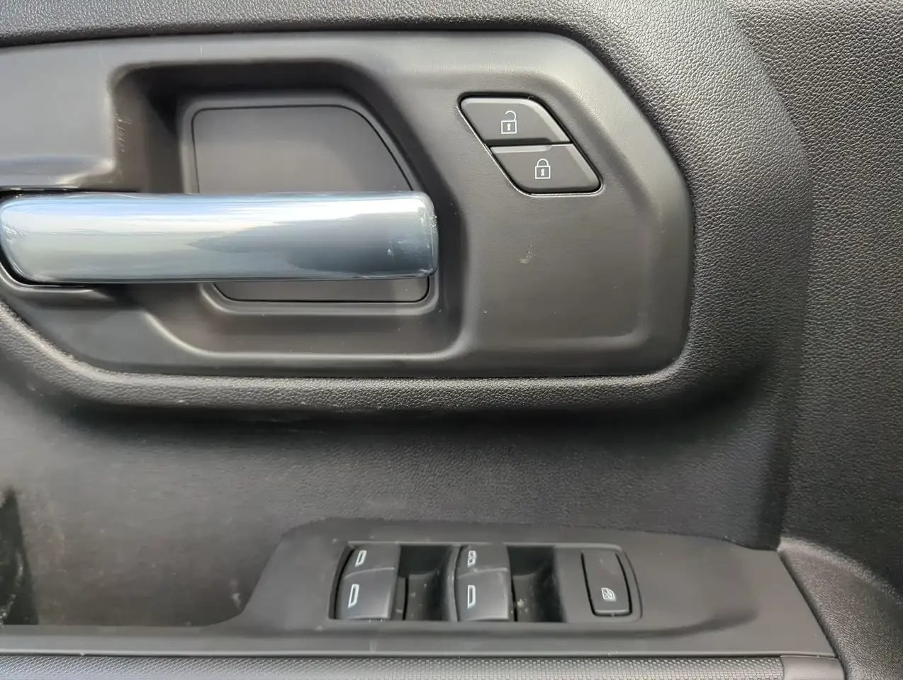 GMC Sierra 2500HD снимка GMC Sierra 2500HD