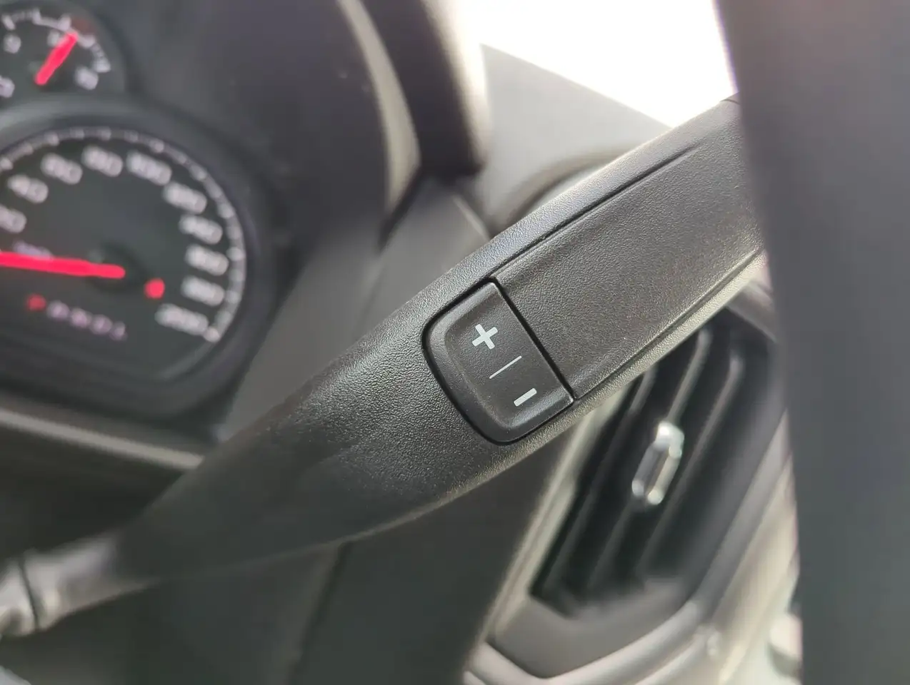 GMC Sierra 2500HD снимка GMC Sierra 2500HD