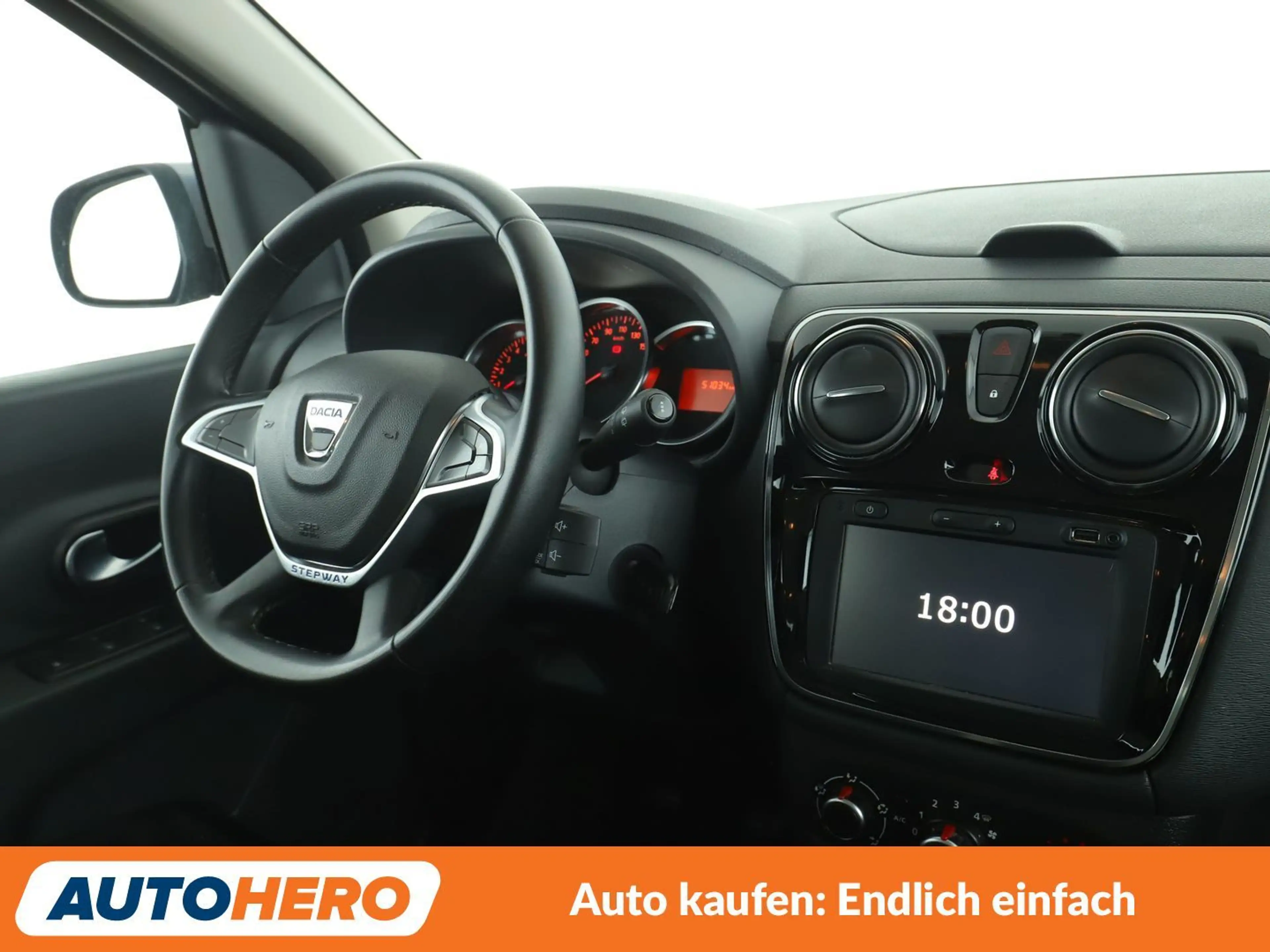 Dacia Lodgy 1.5 Blue dCi Stepway Comfort *7-SITZER*NAV*PDC*SHZ — photo 13