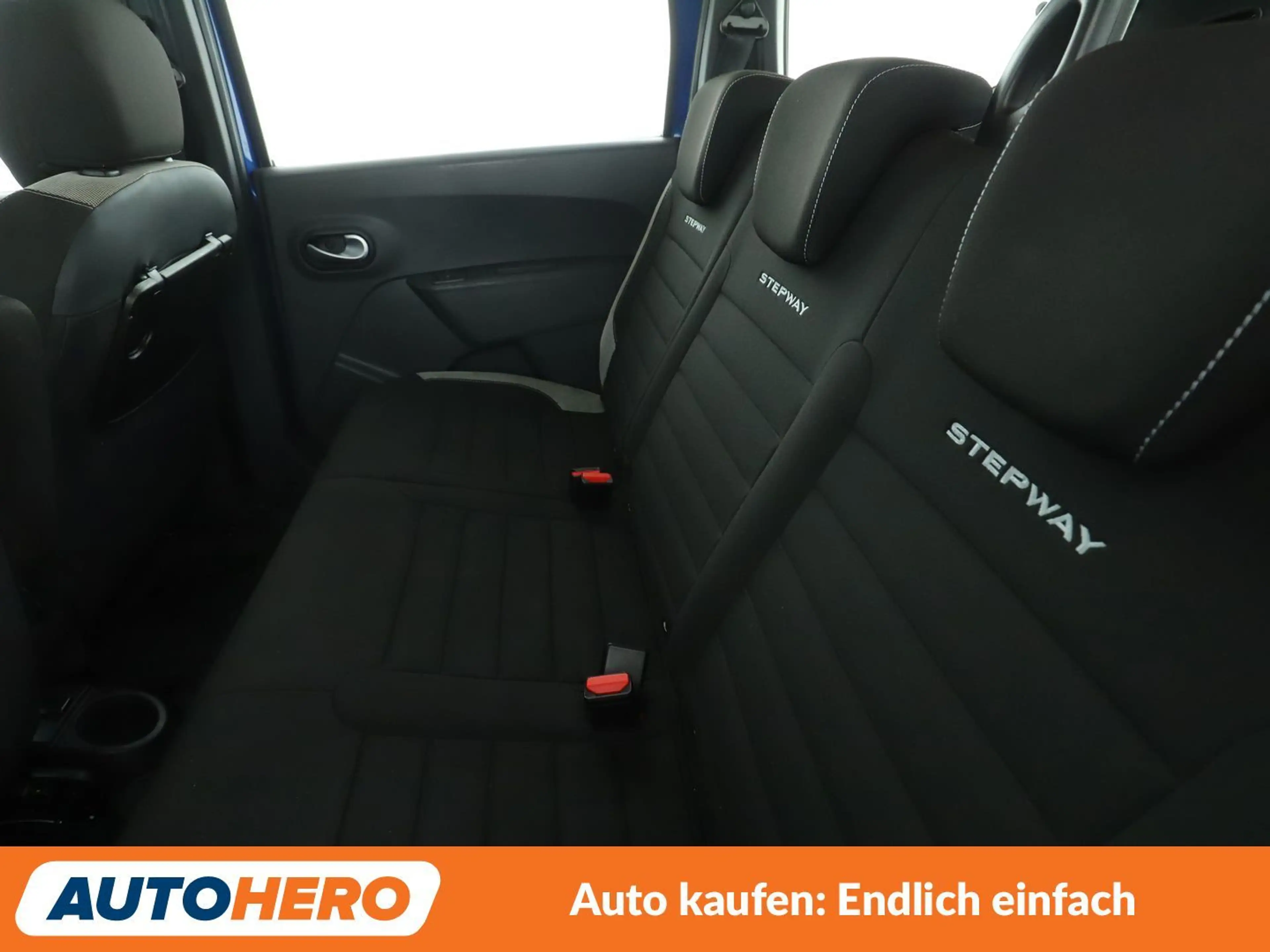 Dacia Lodgy 1.5 Blue dCi Stepway Comfort *7-SITZER*NAV*PDC*SHZ — photo 14