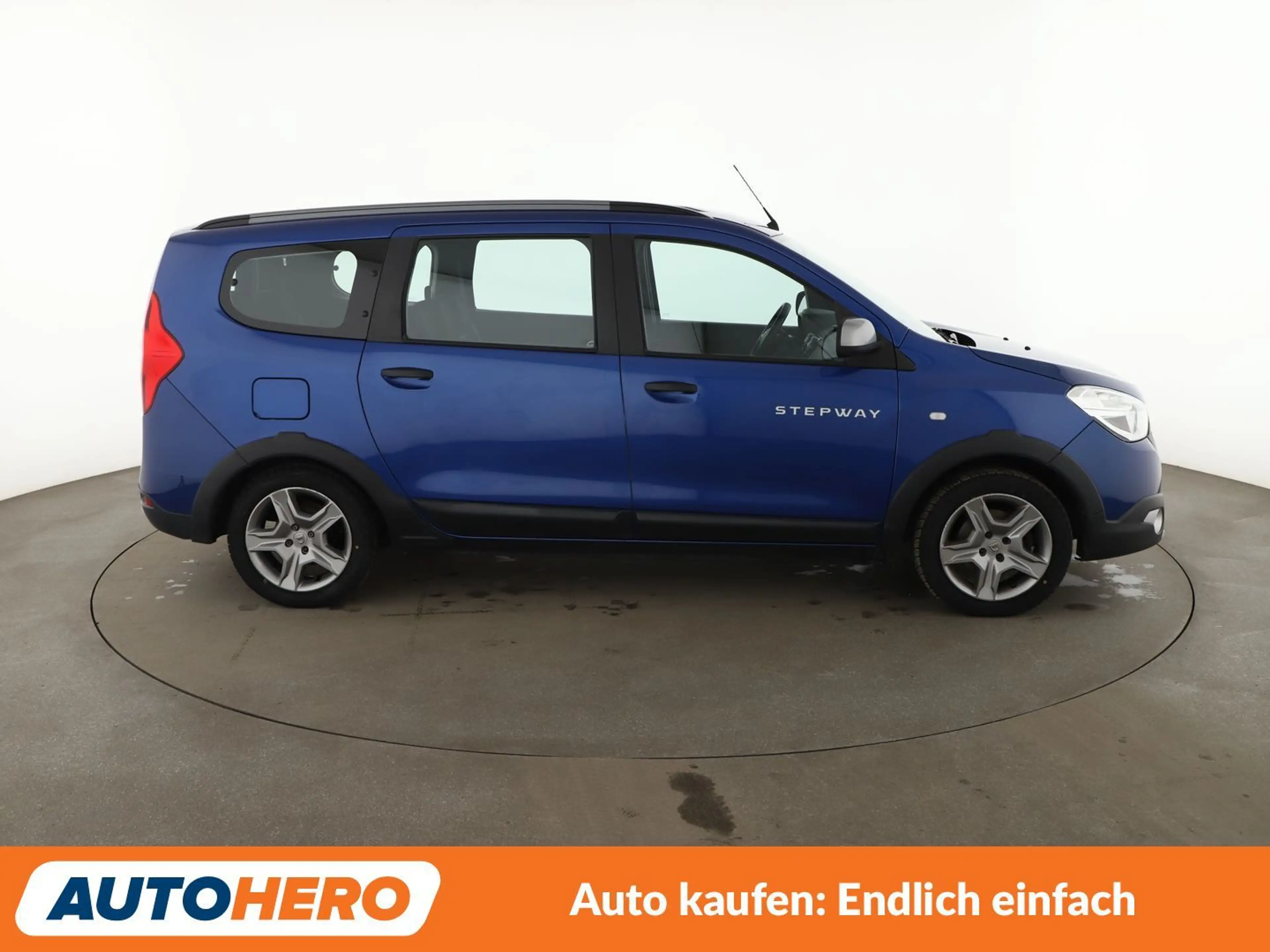 Dacia Lodgy 1.5 Blue dCi Stepway Comfort *7-SITZER*NAV*PDC*SHZ — photo 7