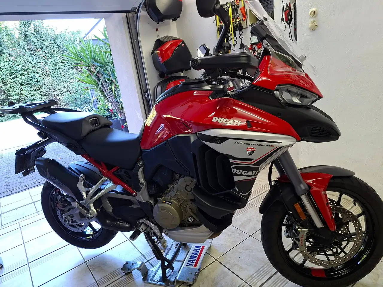 Ducati Multistrada V4 S