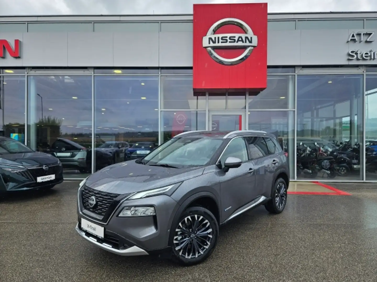 Nissan X-Trail 1,5 VC-T e-Power 4ORCE Allrad Tekna Grau - 1
